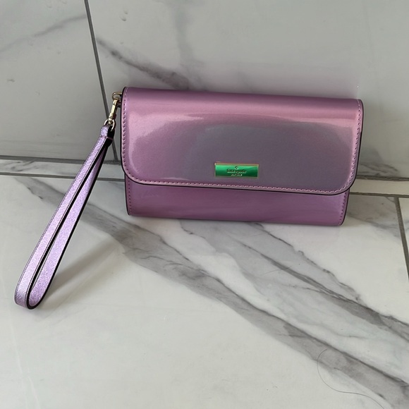 NEW and Giftable Kate Spade Pink Wristlet/Clutch - Picture 4 of 14